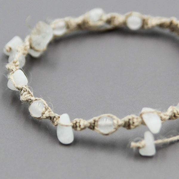 誕生石ヘンプブレスレット